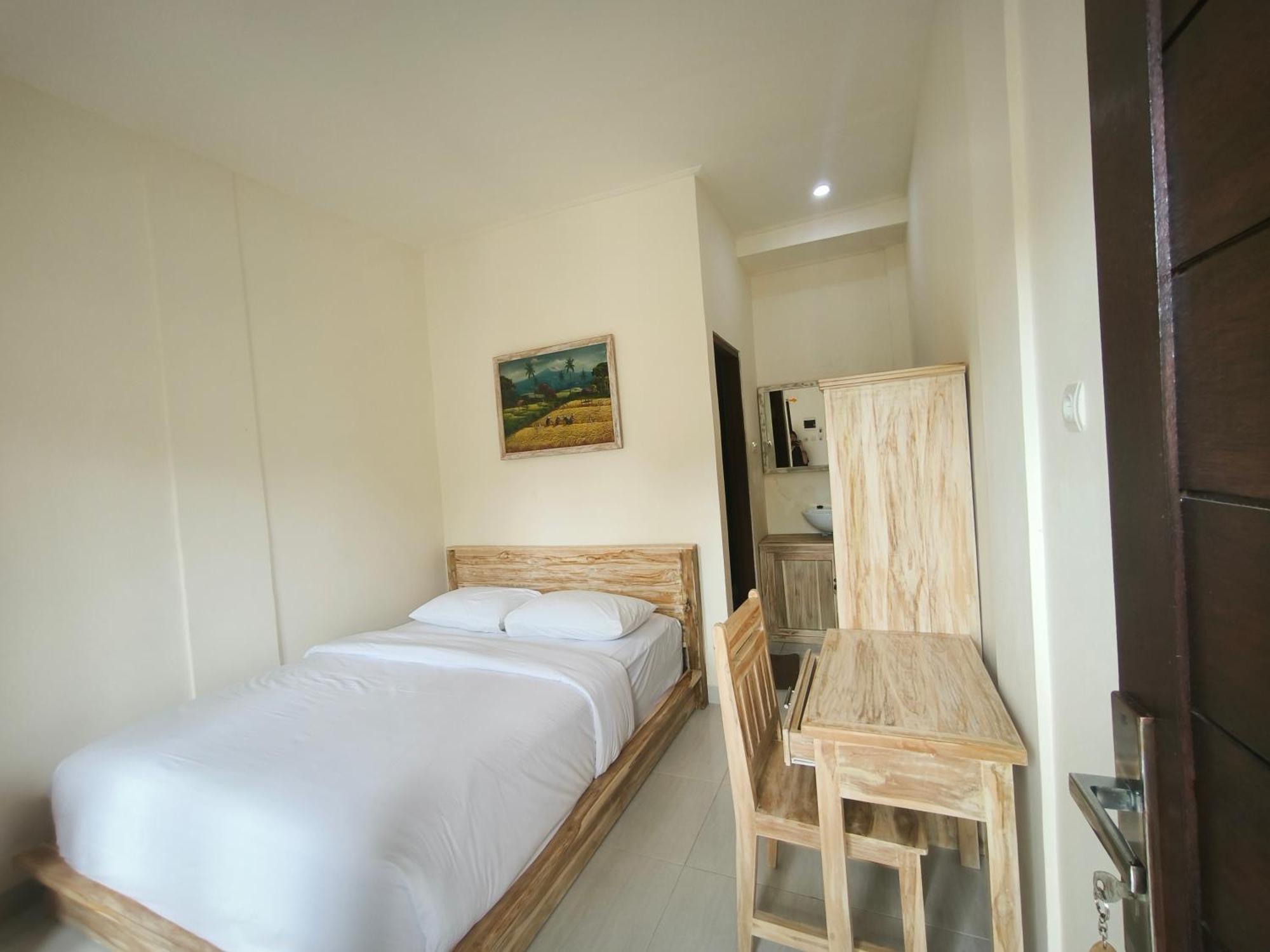 Ken Ken Guest House 塞米亚克 外观 照片