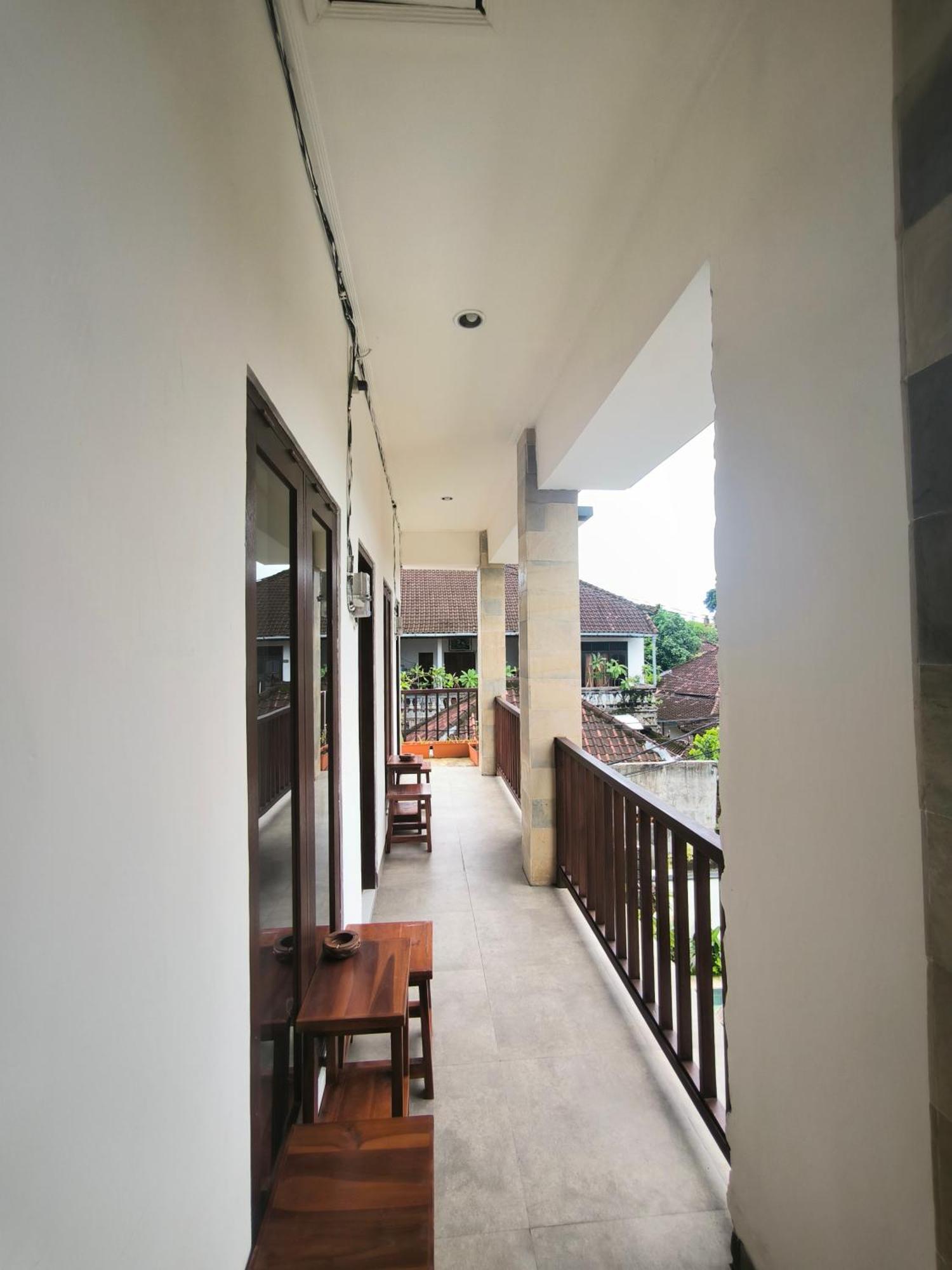 Ken Ken Guest House 塞米亚克 外观 照片